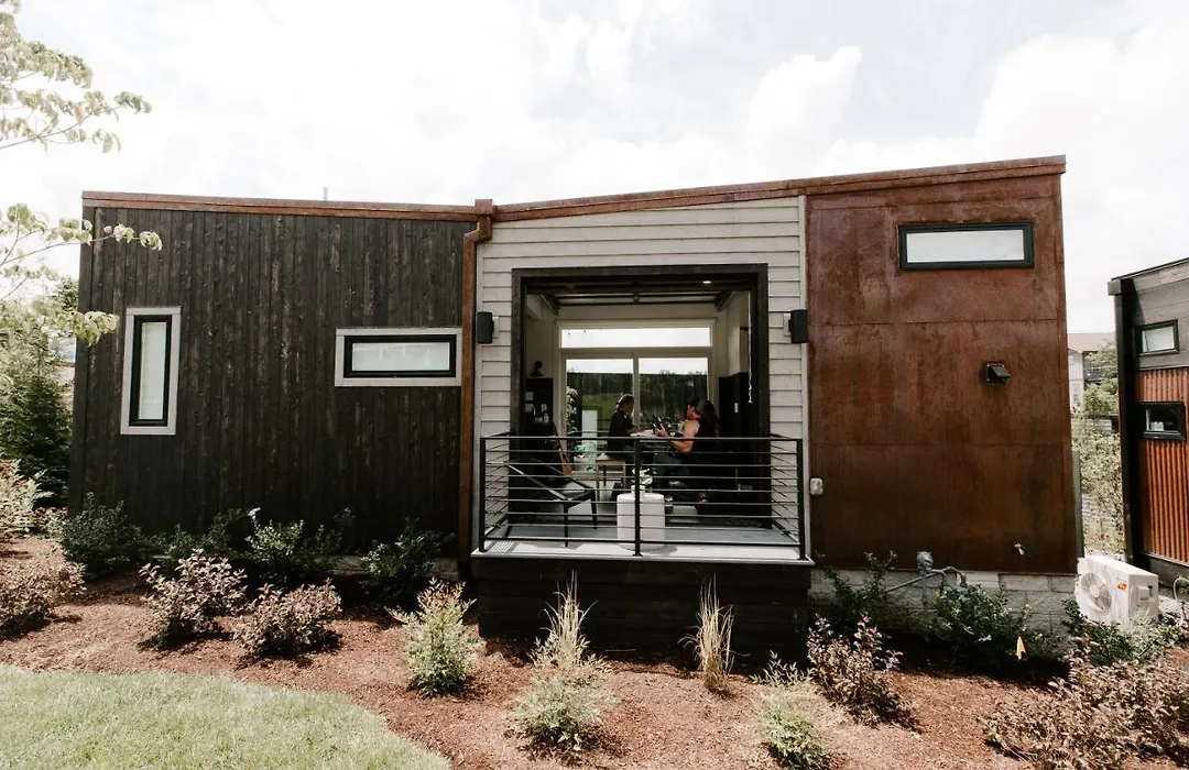Ironwood Grove, Tiny House Hotel-1